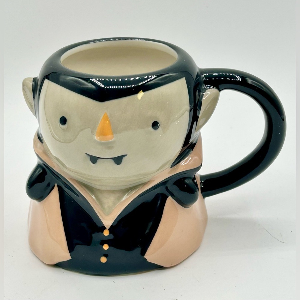 Target Hyde & EEK! Vampire Figural Coffee Mug Halloween 2024 Stoneware 15 oz New